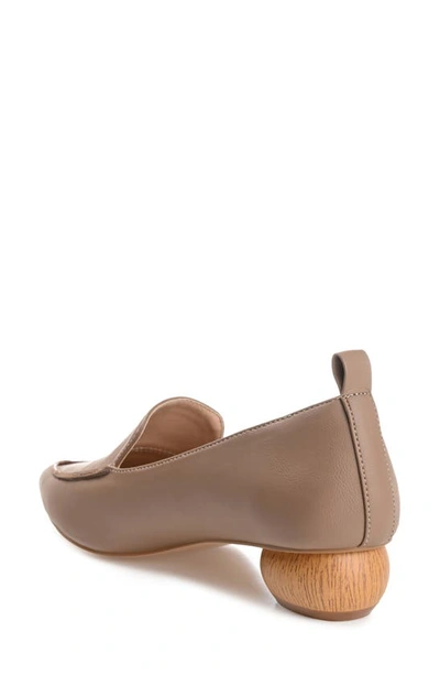 JOURNEE COLLECTION JOURNEE COLLECTION MAGGS POINTED TOE FLAT 