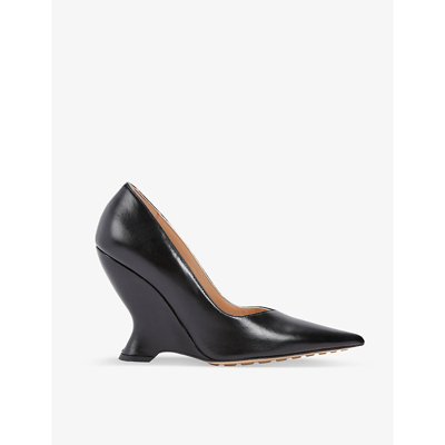 Shop Bottega Veneta Womens Black Punta Pointed-toe Leather Courts