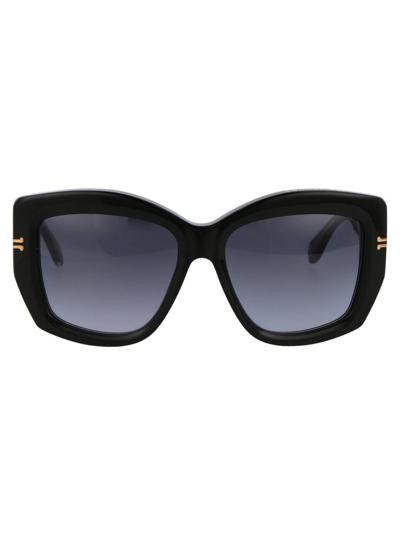 Shop Marc Jacobs Eyewear Square Frame Sunglasses In Black