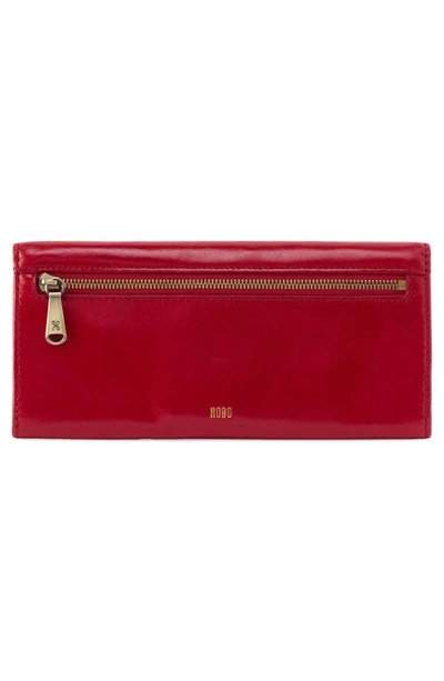 Hobo Jill Large Leather Trifold Wallet In Crimson