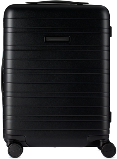 Shop Horizn Studios Black H5 Essential Suitcase, 35 L In All Black