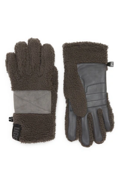 Ugg Fleece Gloves In Grey | ModeSens