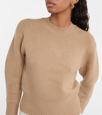 Shop Vince Wool And Cashmere Sweater In Oak Buff