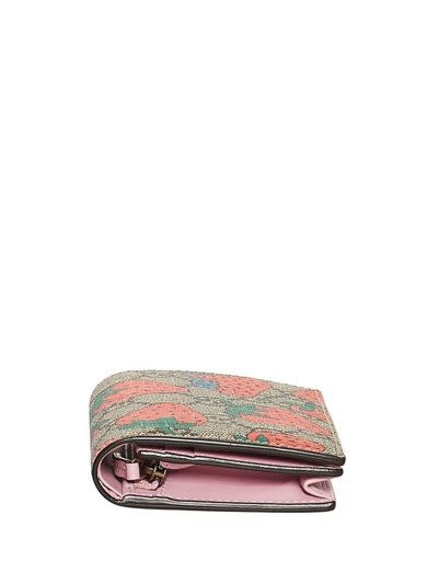 Pre-owned Gucci Gg Supreme Strawberry-print Wallet In Brown