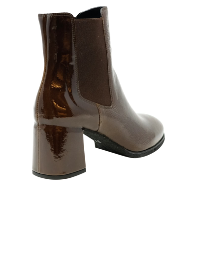 Shop Del Carlo Roberto  Patent Leather Holly Boots In Dark Brown