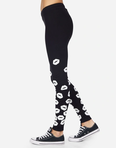 Lauren Moshi Shae White Foil Scattered Lips In Black