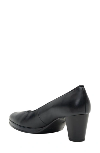 Ara Ophelia Pump In Blue