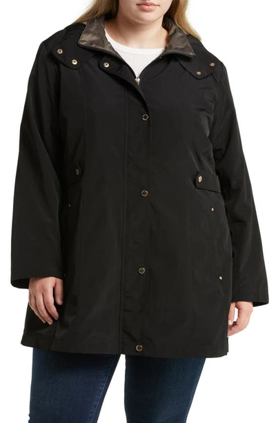 Gallery Water Resistant Rain Jacket In Black