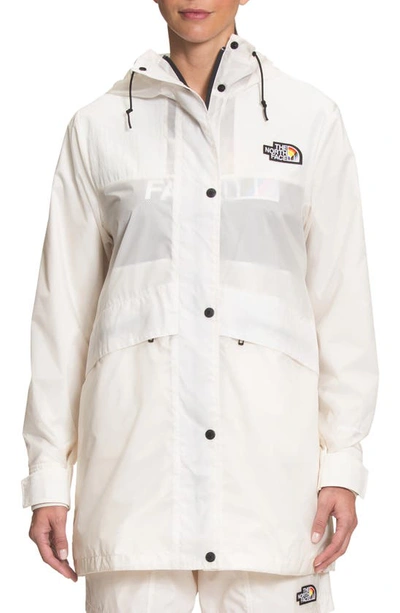 The North Face Outline Jacket In White | ModeSens