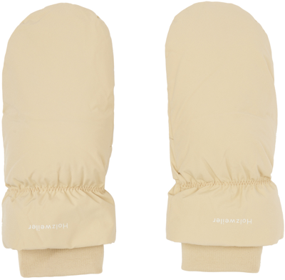 Shop Holzweiler Beige Slogen Bubble Down Gloves In 1003 Beige