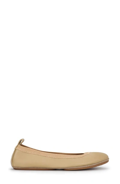 Shop Yosi Samra Samara Foldable Ballet Flat In Latte Leather