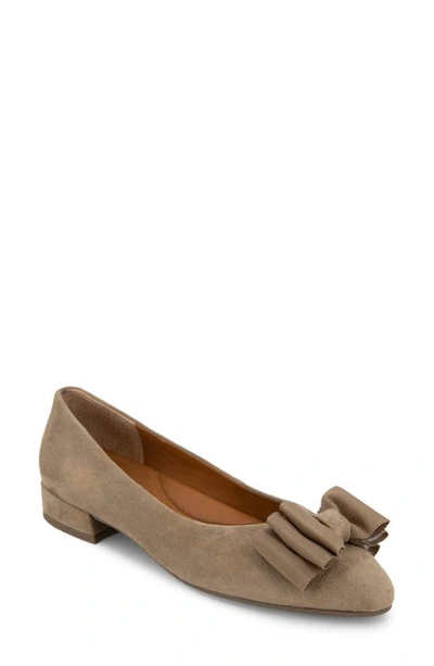 Shop Gentle Souls By Kenneth Cole Atlas Flat In Mushroom