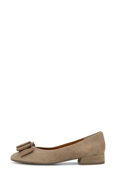 Shop Gentle Souls By Kenneth Cole Atlas Flat In Mushroom