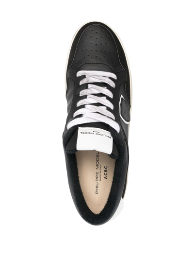 Philippe Model Lyon Ble Low-top Sneakers In Black
