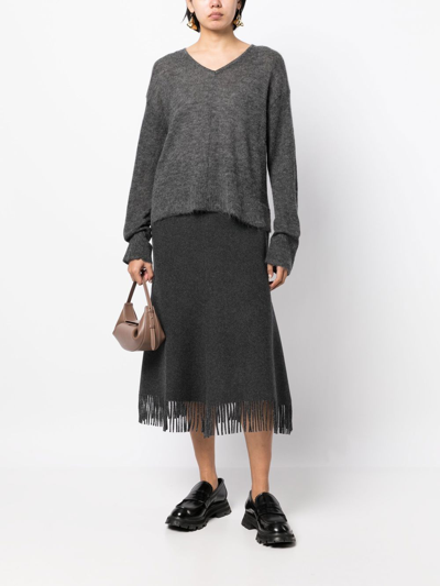 Goen J V-neck Knitted Sweater In Grey