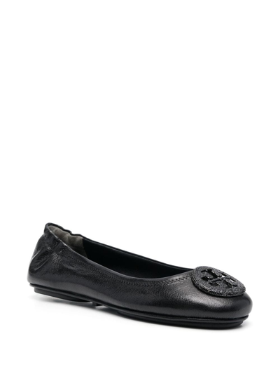 Shop Tory Burch Logo-plaque Leather Ballerina Pumps In Black