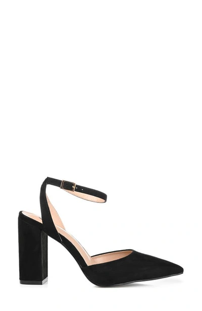 Shop Journee Collection Tyyra Pump In Black