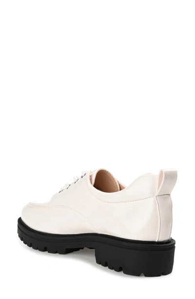 Journee Collection Tru Comfort Zina Lug Sole Loafer In Bone