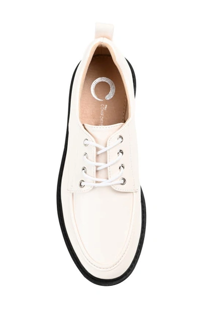 Journee Collection Tru Comfort Zina Lug Sole Loafer In Bone