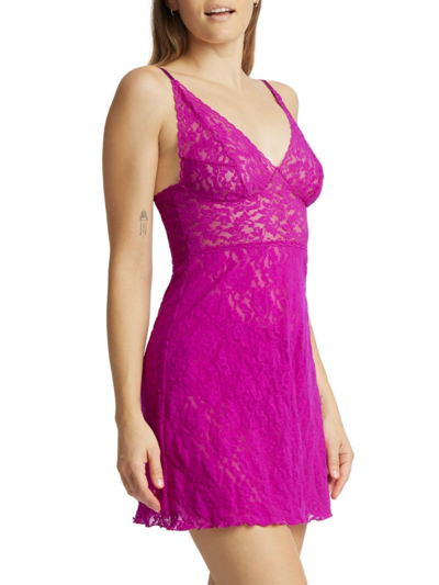 Shop Hanky Panky Women's Retro Plunge Chemise In Countess Pink