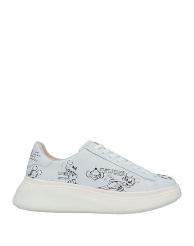 Shop Moaconcept Woman Sneakers White Size 6 Soft Leather