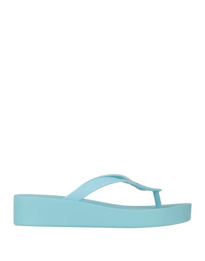 Shop Melissa Sun Woman Thong Sandal Azure Size 7 Pvc - Polyvinyl Chloride In Blue