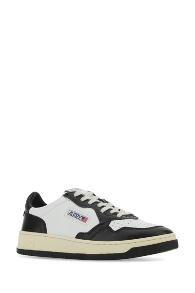 Autry 'medalist' White And Black Low Top Sneakers With Logo Patch In Multi