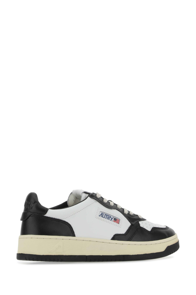 Autry 'medalist' White And Black Low Top Sneakers With Logo Patch In Multi