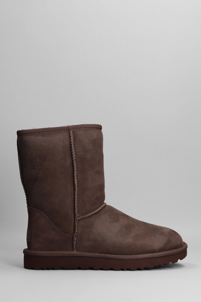 Ugg Australia Classic Short Ii Boots In Burnt Cedar