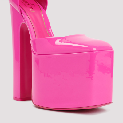 Shop Valentino Garavani  Tan-go Patent-leather Platform Pumps Shoes In Pink &amp; Purple