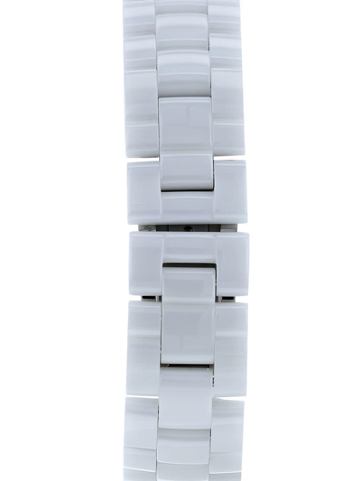 Pre-owned Chanel J12 腕表（2010年典藏款） In White