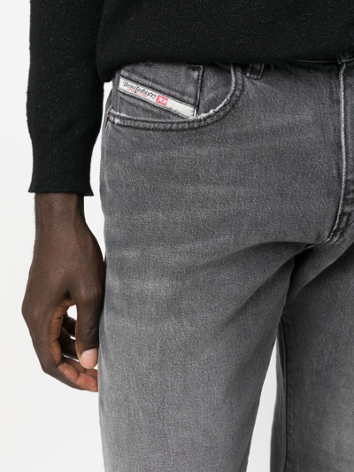 Diesel 2019 D-strukt 09e75 Slim-cut Jeans In Grey