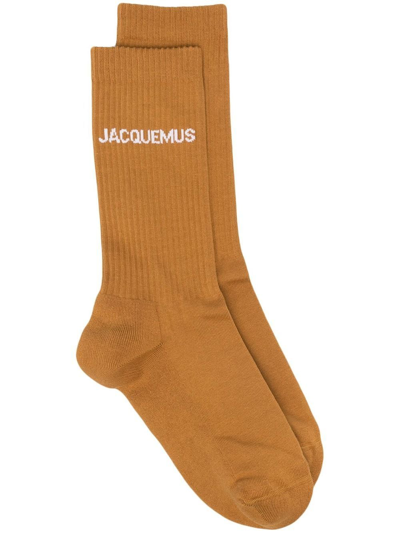 Shop Jacquemus Les Chaussettes  Logo-intarsia Socks In 810 Light Brown