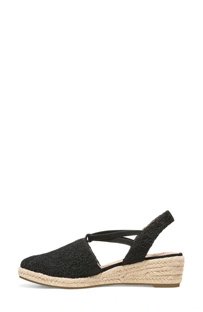Lifestride Katrina 2 Womens Cushioned Footbed Canvas Wedge Sandals In Black Floral