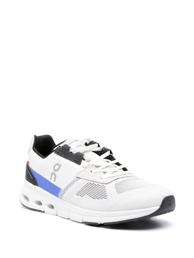 Shop On Running Cloudrift Low-top Sneakers In 白色