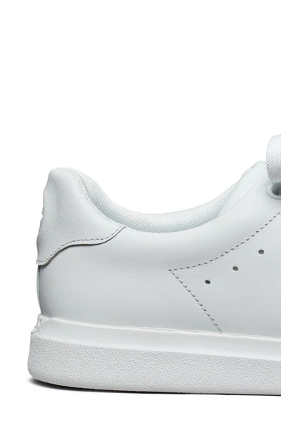 Tory Burch Howell Sneaker In Titanium Wh/titanium Wh
