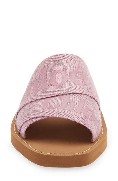 Shop Chloé Woody Logo Slide Sandal In Creamy Lilac