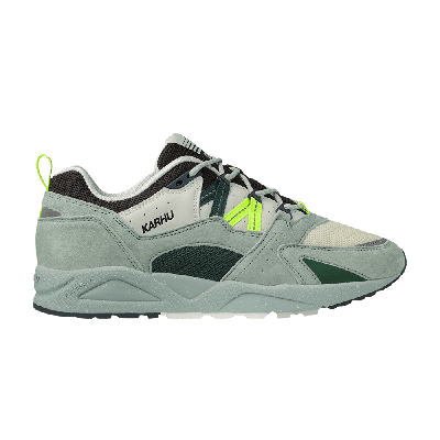 Pre-owned Karhu Fusion 2.0 'orienteering Pack - Pigeon' In Grey