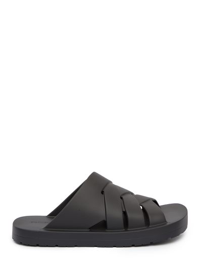 Shop Bottega Veneta Flintston Sandals In Black