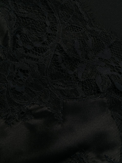 Fleur Of England Lace-trim Silk Robe In Black