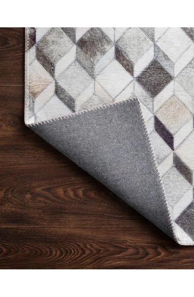 Loloi Maddox Collection Rug In Grey / Mocha