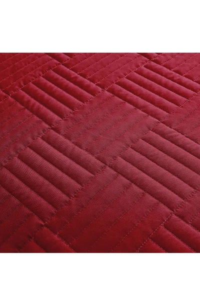 Southshore Fine Linens Grid Oversized Quilt Set In Red