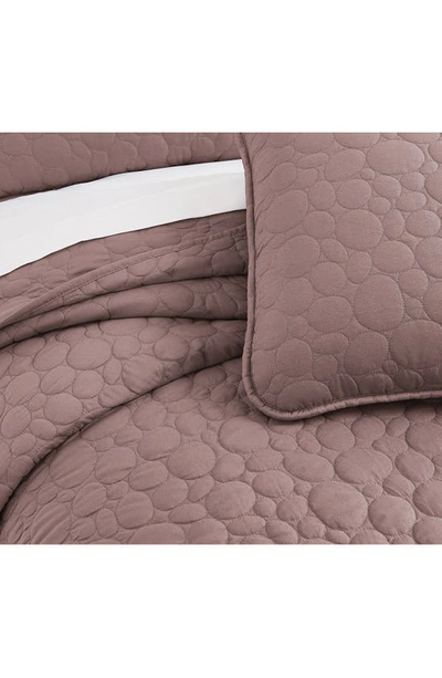Southshore Fine Linens Pebble Embroidered Microfiber Oversize Quilt Set In Muted Mauve
