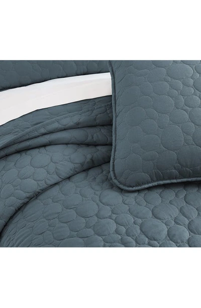 Southshore Fine Linens Pebble Embroidered Microfiber Oversize Quilt Set In Blue Mirage