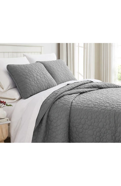 Southshore Fine Linens Pebble Embroidered Microfiber Oversize Quilt Set In Grey