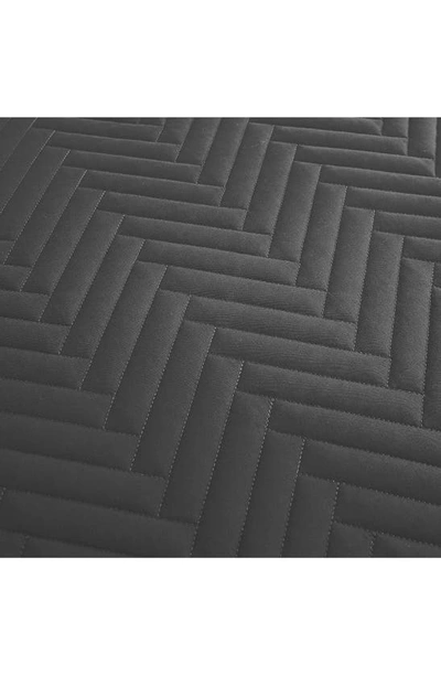 Southshore Fine Linens Chevron Quilt Set In Slate