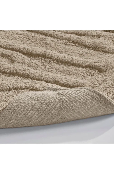 Modern Threads Cotton Bath Mat In Khaki