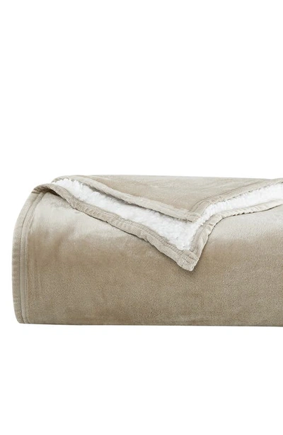 Southshore Fine Linens Faux Shearling Fleece Oversized Reversible Blanket In Sand