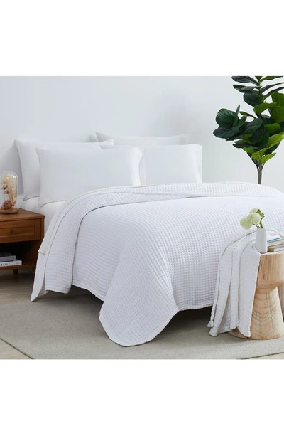 Southshore Fine Linens Waffle Cotton Blanket In White
