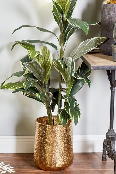 Vivian Lune Home Goldtone Aluminum Indoor & Outdoor Planter With Hammered Design In Gold